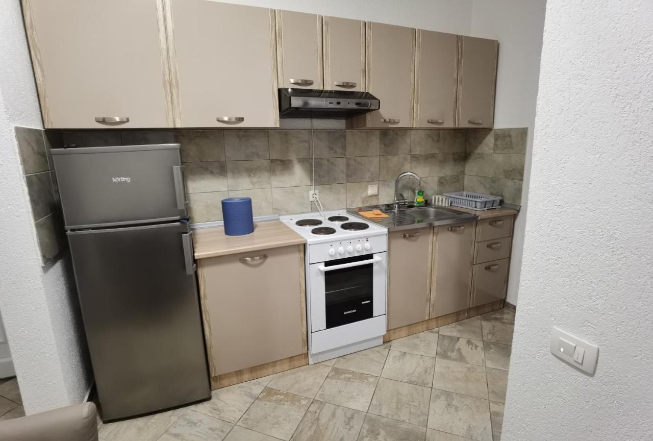 Apartments Beciri Sveti Vid-Miholjice Buitenkant foto
