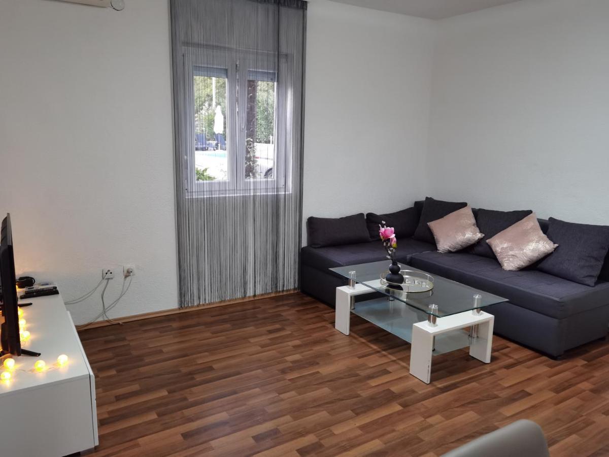Apartments Beciri Sveti Vid-Miholjice Buitenkant foto